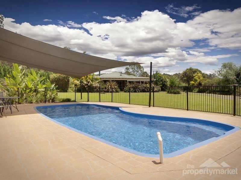 14 Brookfield Close, Jilliby NSW 2259