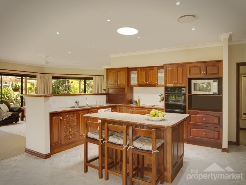 14 Brookfield Close, Jilliby NSW 2259