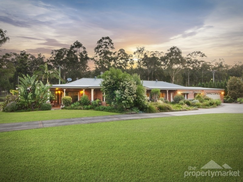 14 Brookfield Close, Jilliby NSW 2259
