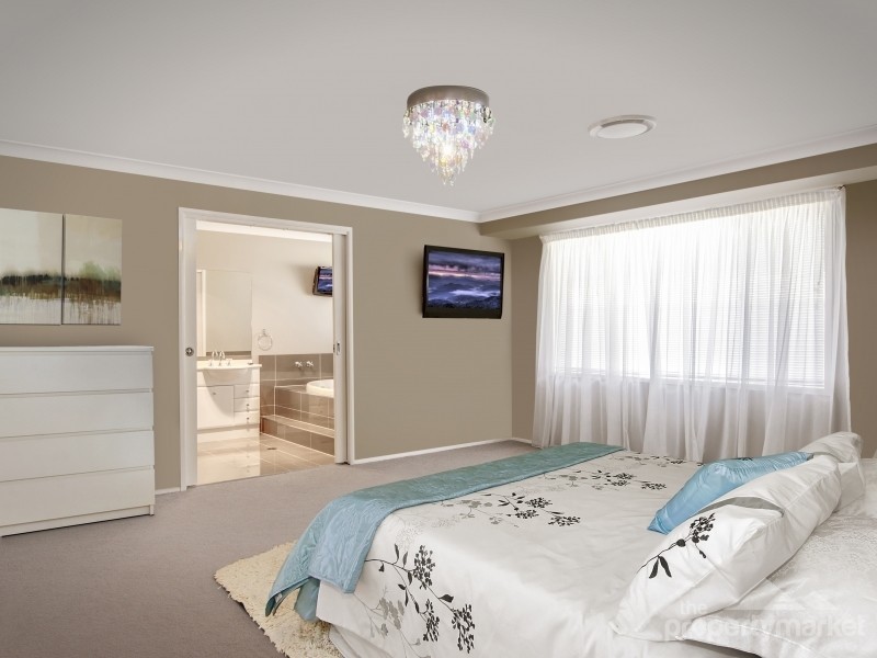 74 Teragalin Drive, Chain Valley Bay NSW 2259