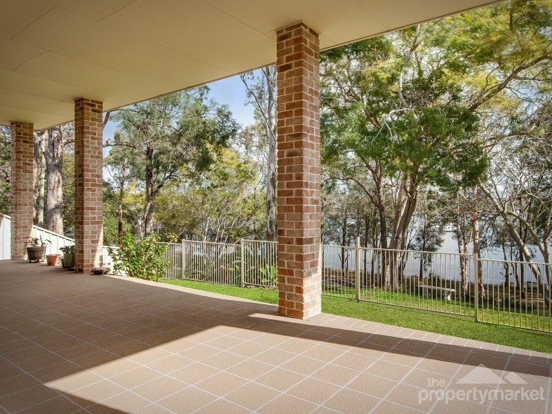 74 Teragalin Drive, Chain Valley Bay NSW 2259