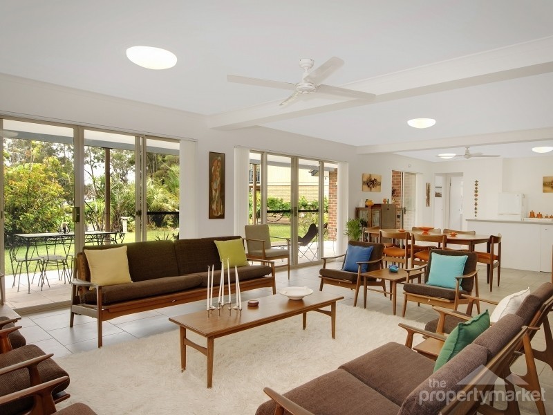 22 Ginganup Road, Summerland Point NSW 2259