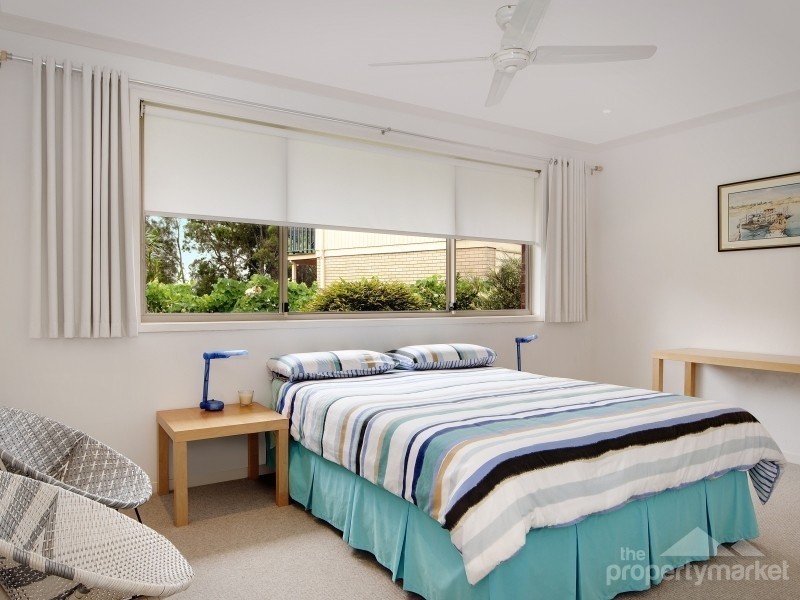 22 Ginganup Road, Summerland Point NSW 2259