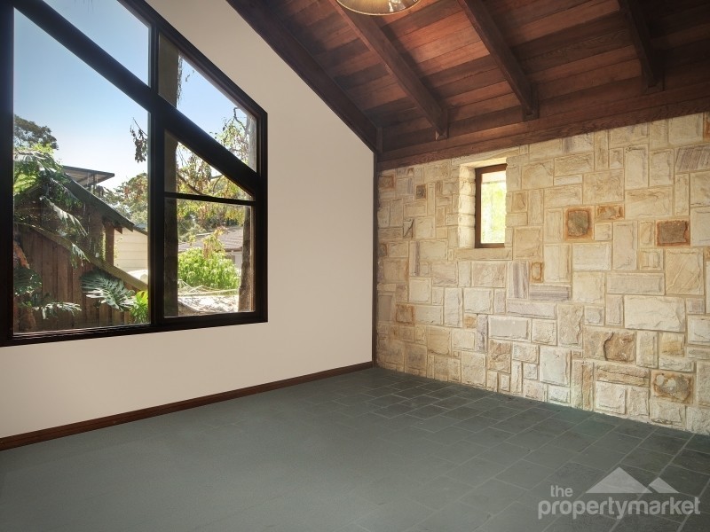 8 Judith Anne Drive, Berkeley Vale NSW 2261