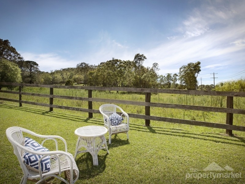 12 Jensen Road, Wadalba NSW 2259