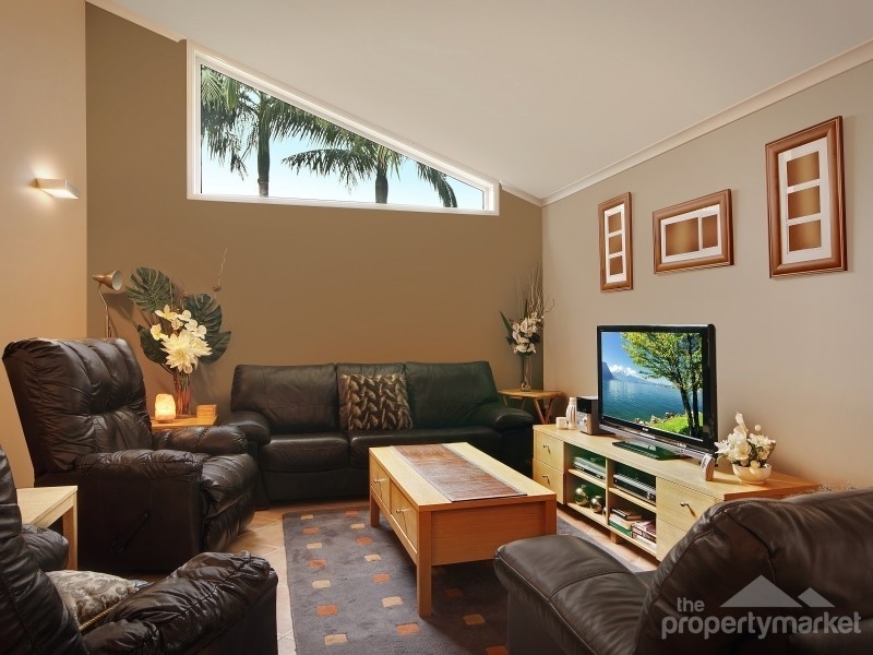 10 Bermagui Place, Glenning Valley NSW 2261