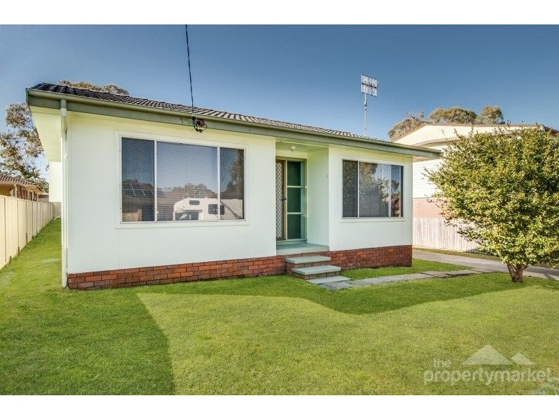 21 Suncrest Parade, Gorokan NSW 2263