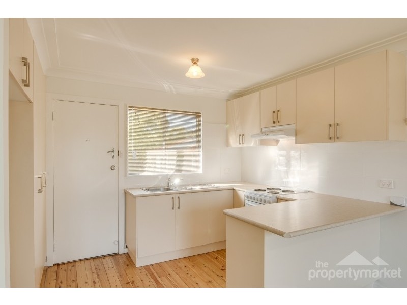 21 Suncrest Parade, Gorokan NSW 2263