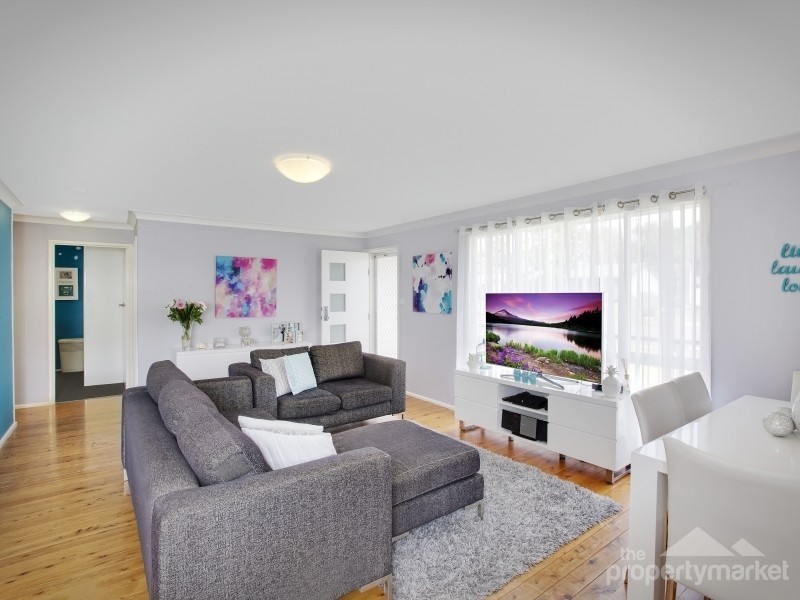 8 Marina Street, Budgewoi NSW 2262