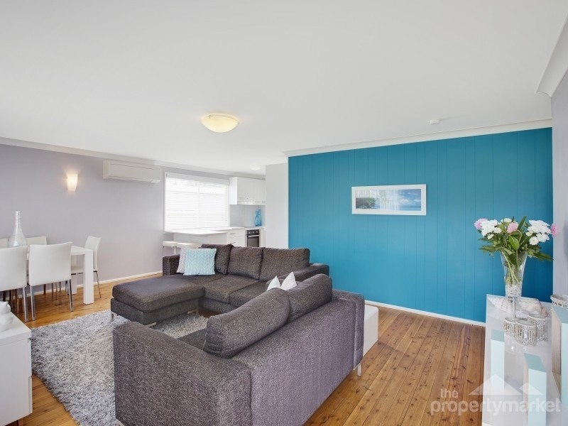 8 Marina Street, Budgewoi NSW 2262