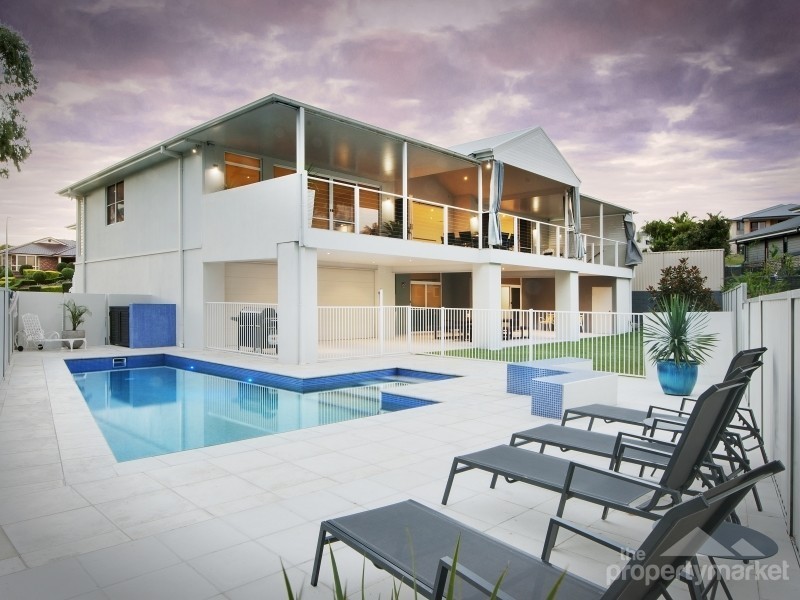 15 Mulwala Drive, Wyee Point NSW 2259