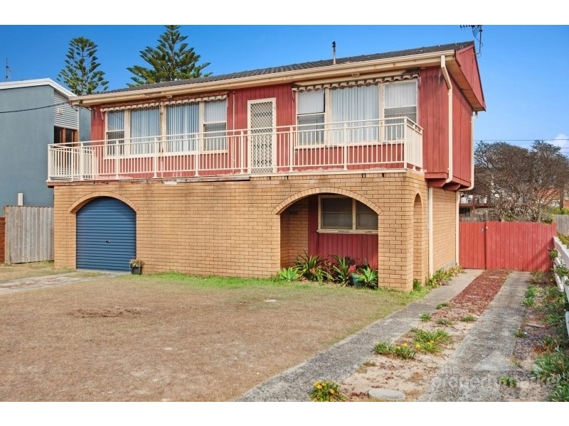 38 Curtis Parade, The Entrance North NSW 2261