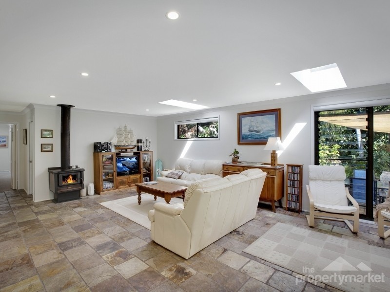 3 Roxburgh Close, Glenning Valley NSW 2261