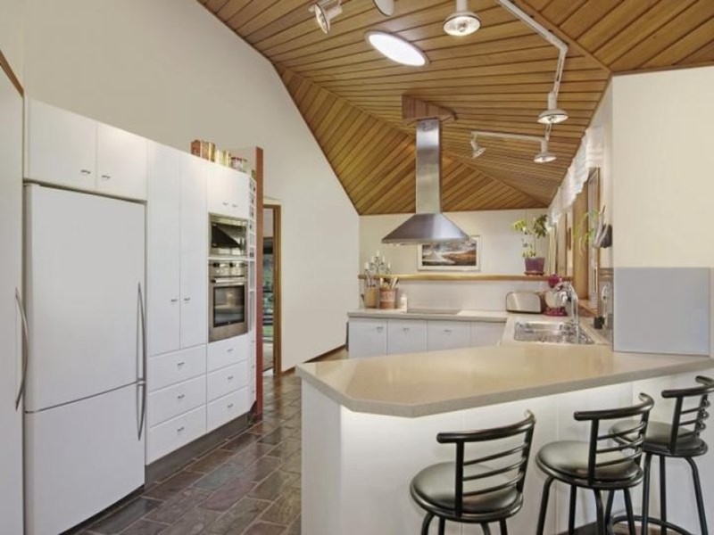 5 Okanagan Close, Wamberal NSW 2260