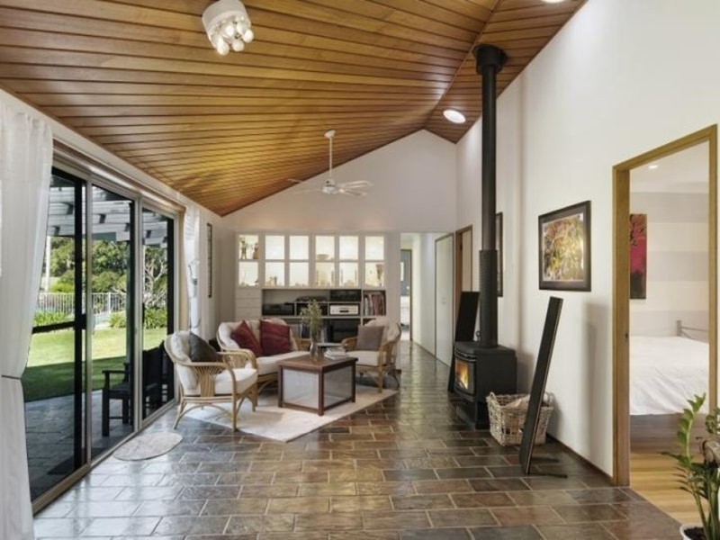 5 Okanagan Close, Wamberal NSW 2260