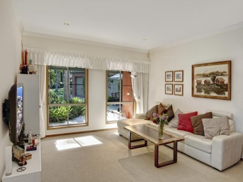 5 Okanagan Close, Wamberal NSW 2260