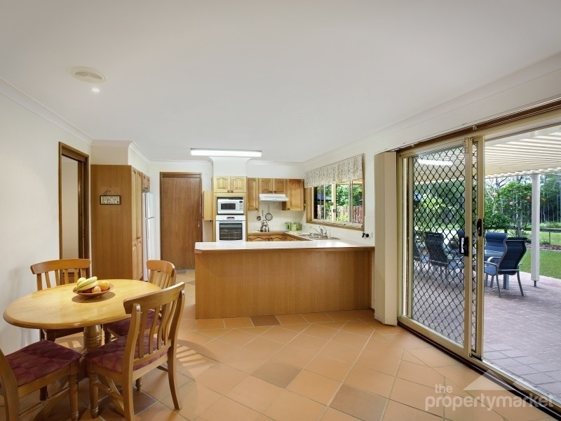18 Holloway Drive, Jilliby NSW 2259