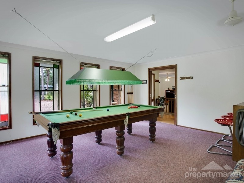 18 Holloway Drive, Jilliby NSW 2259