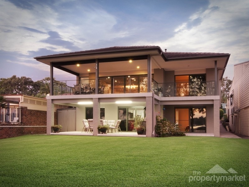 30 Gordon Avenue, Summerland Point NSW 2259