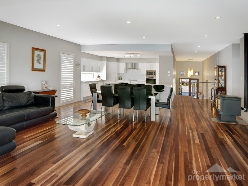 30 Gordon Avenue, Summerland Point NSW 2259