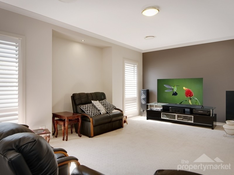 30 Gordon Avenue, Summerland Point NSW 2259