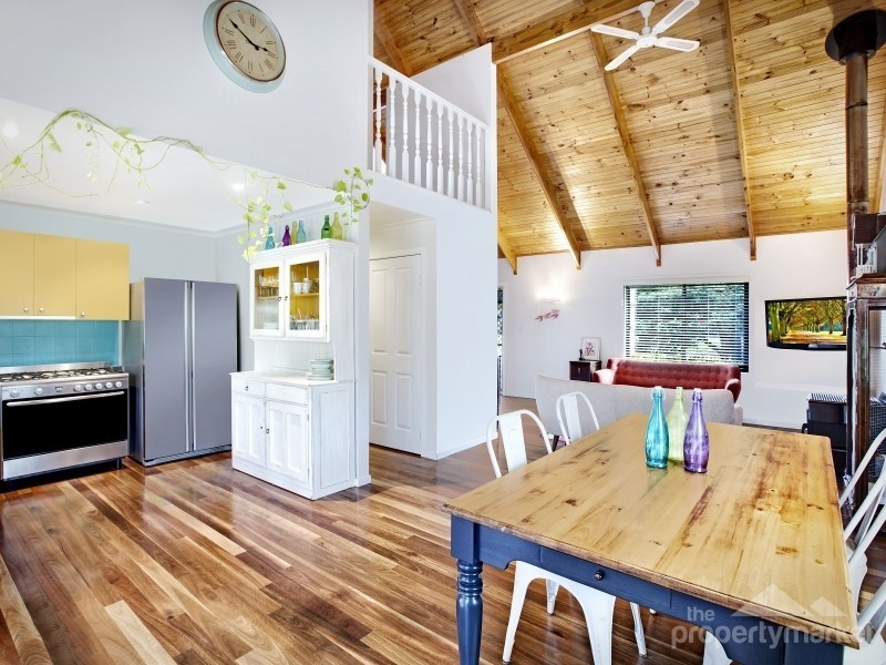22 Linga Longa Road, Yarramalong NSW 2259