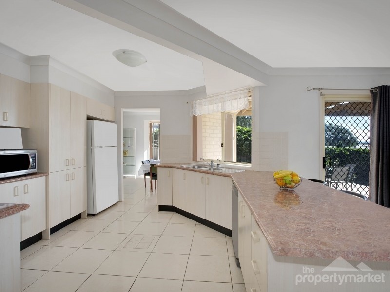 275 Johns Road, Wadalba NSW 2259