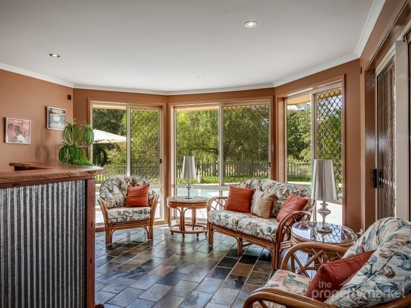 22 Parkridge Drive, Jilliby NSW 2259