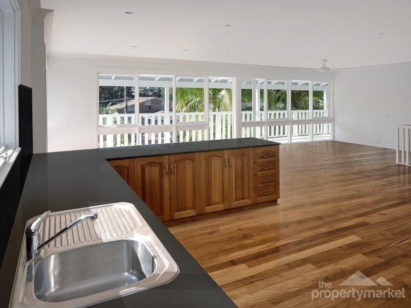 196 Lakedge Avenue, Berkeley Vale NSW 2261
