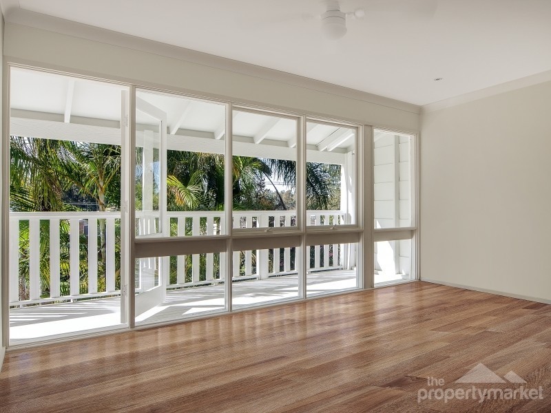 196 Lakedge Avenue, Berkeley Vale NSW 2261