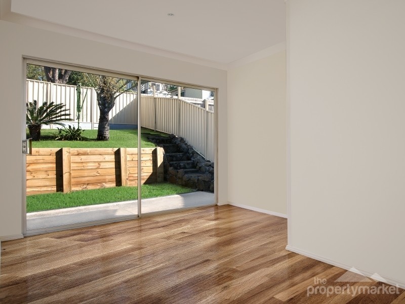 196 Lakedge Avenue, Berkeley Vale NSW 2261