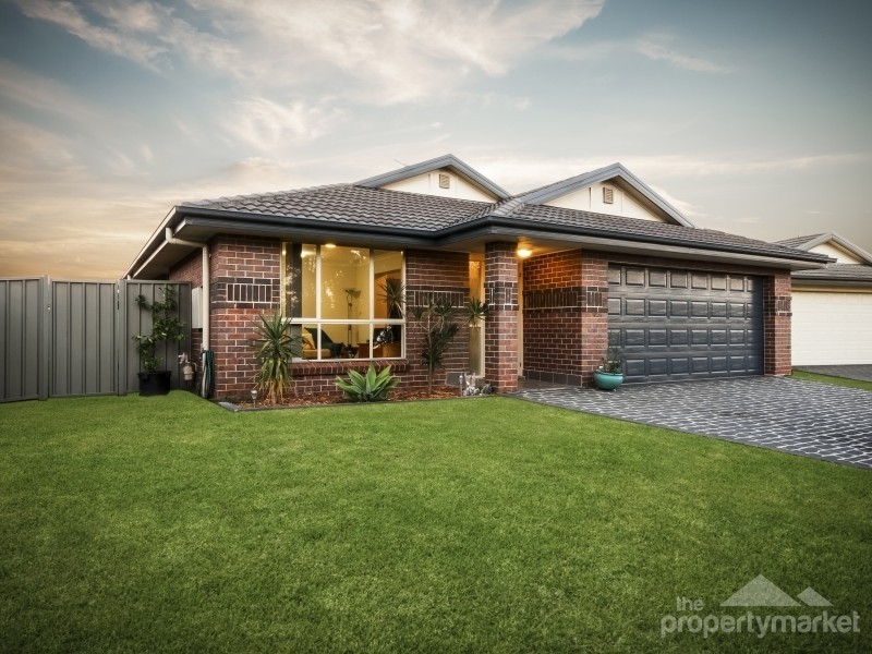 11 Peony Place, Hamlyn Terrace NSW 2259