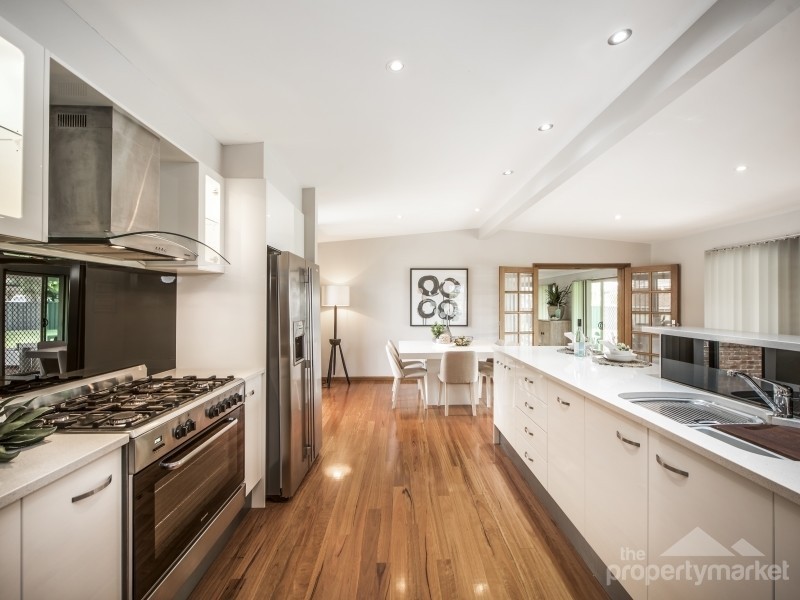 19 Crosby Crescent, Killarney Vale NSW 2261