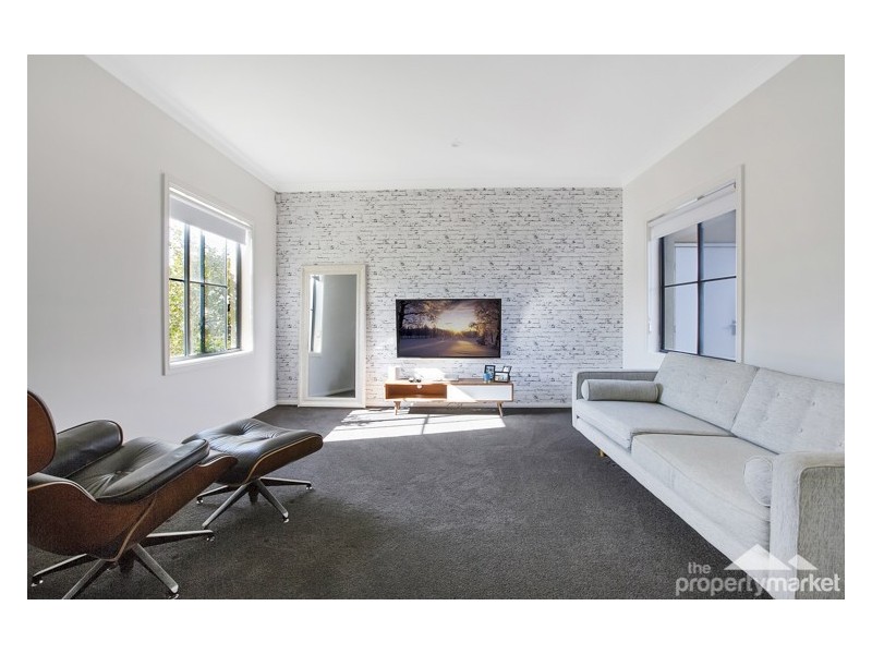 9 Kensington Place, Mardi NSW 2259