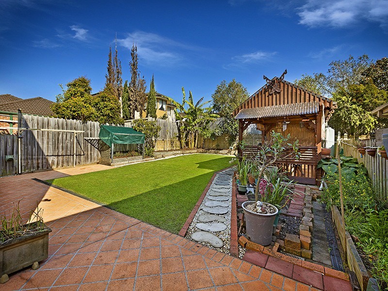 9 Kensington Place, Mardi NSW 2259