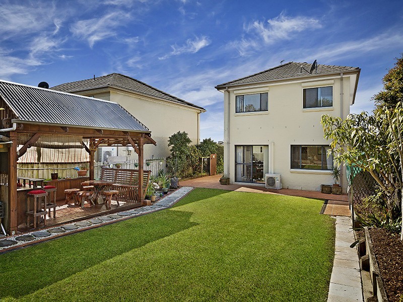 9 Kensington Place, Mardi NSW 2259