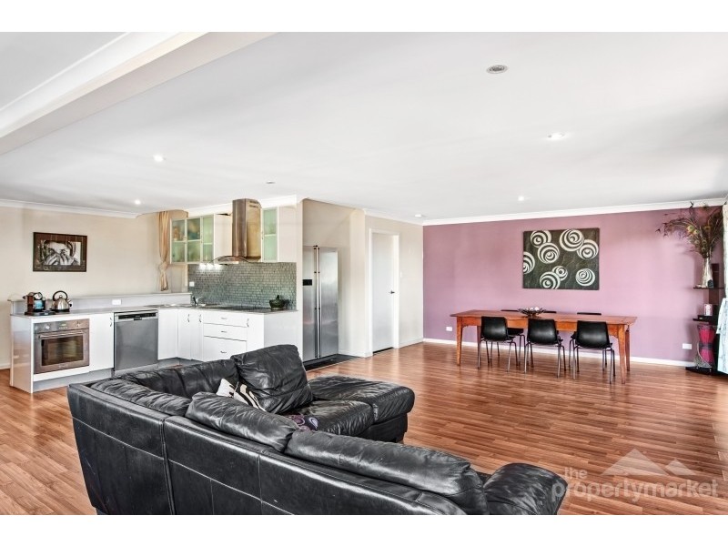 45 Platypus Road, Berkeley Vale NSW 2261