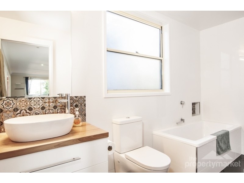 45 Platypus Road, Berkeley Vale NSW 2261