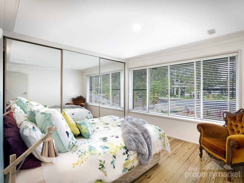 39 Laguna Parade, Berkeley Vale NSW 2261