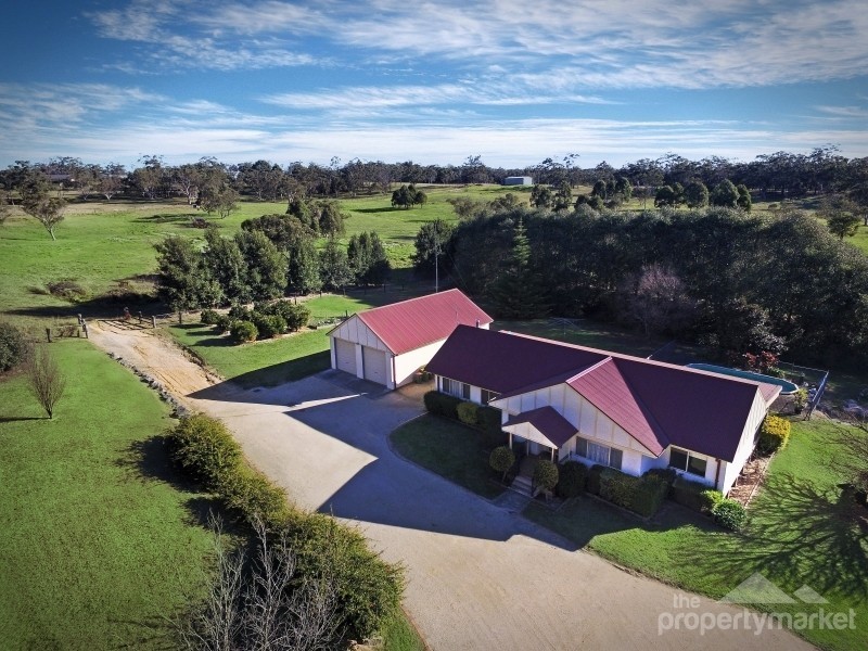 165 Barnes Road, Kulnura NSW 2250