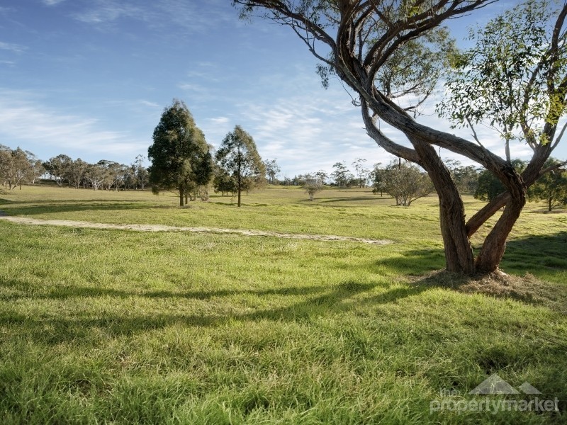 165 Barnes Road, Kulnura NSW 2250