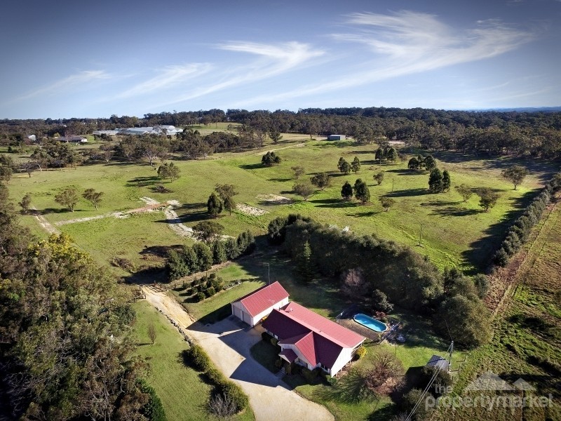 165 Barnes Road, Kulnura NSW 2250