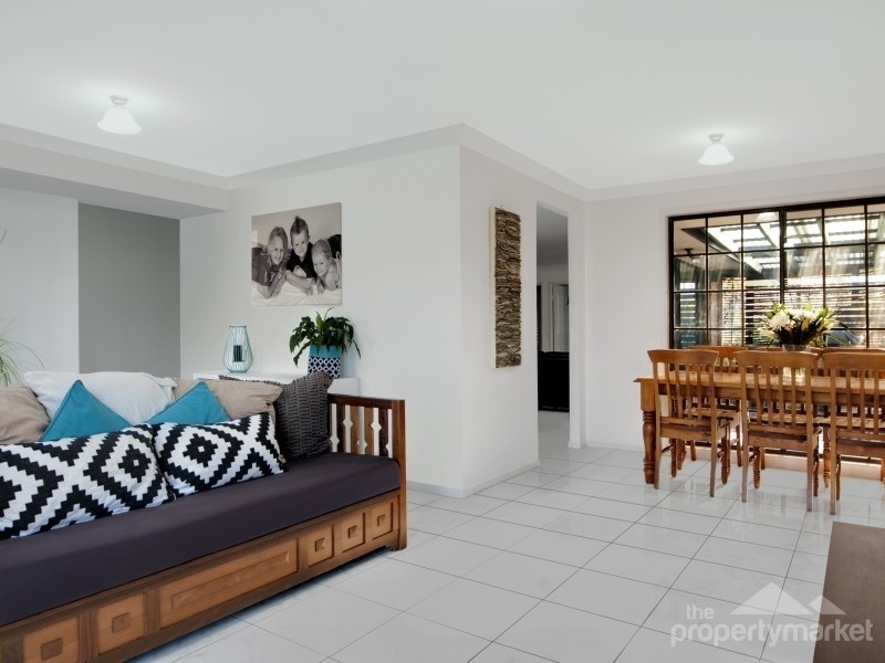 22 Honeysuckle Close, Glenning Valley NSW 2261
