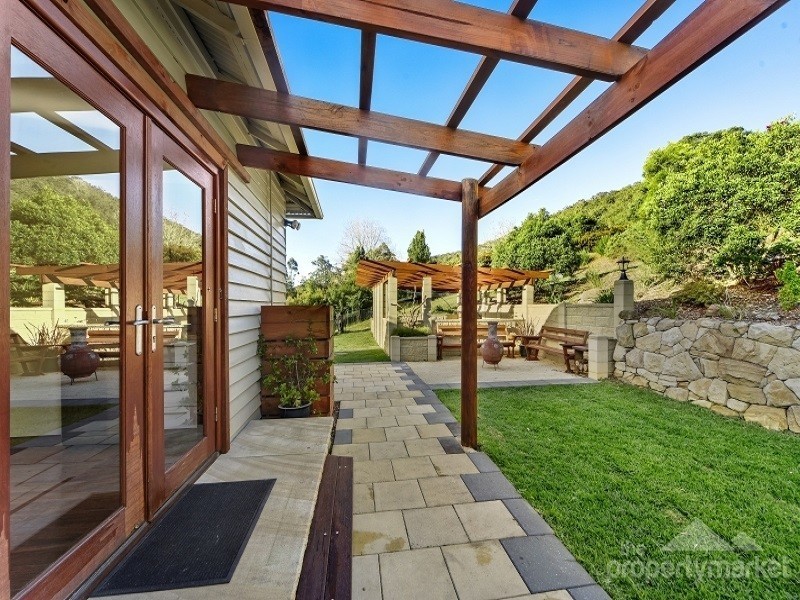 1865 Yarramalong Road, Yarramalong NSW 2259