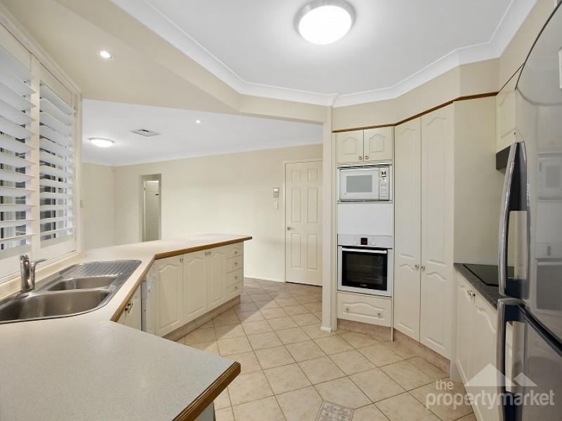 34 Bomaderry Crescent, Glenning Valley NSW 2261