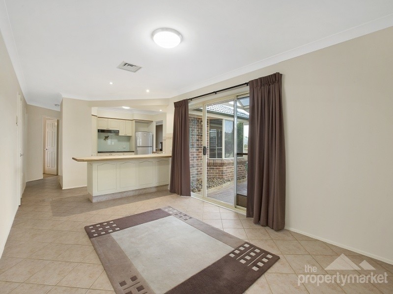 34 Bomaderry Crescent, Glenning Valley NSW 2261