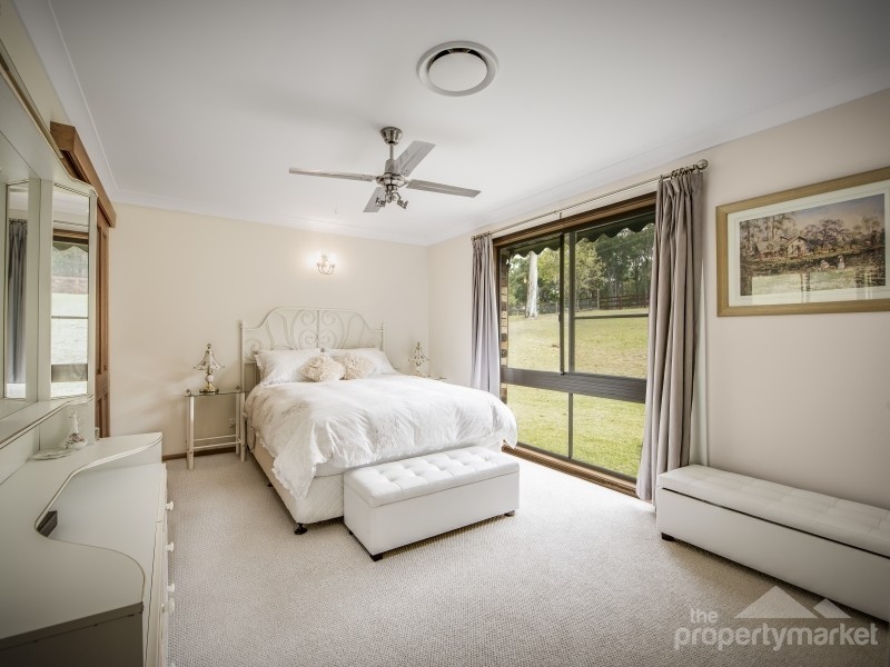 13 Larapinta Drive, Wyee Point NSW 2259