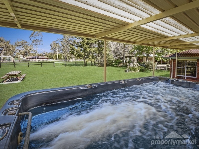 5 Song Bird Lane, Jilliby NSW 2259