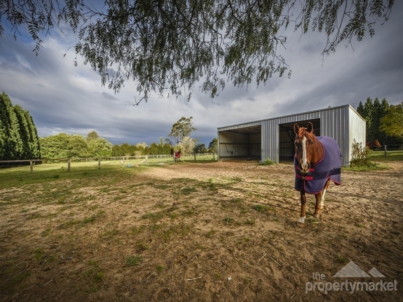 4 Hensons Road, Somersby NSW 2250