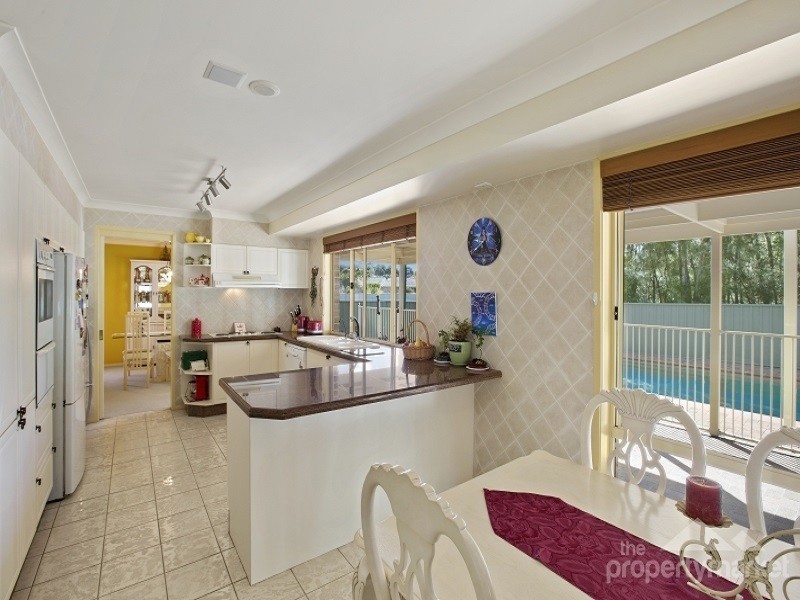 7 Samantha Close, Kanwal NSW 2259